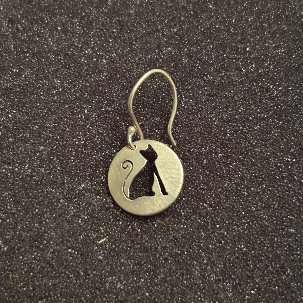 Silver Cat Earrings - Picture 2 of 3